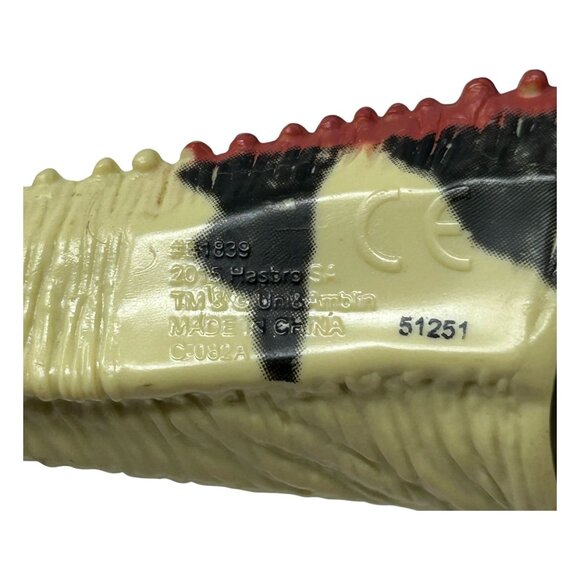 Jurassic World JW Growler Ceratosaurus Roaring Dinosaur Hasbro 2015 Battle Wound - Picture 5 of 15